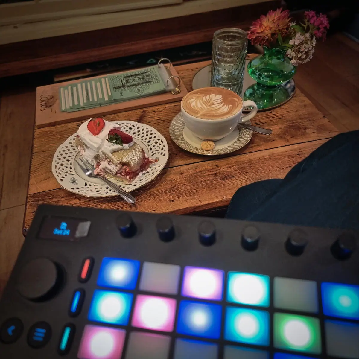 Ableton Move im Café Birds